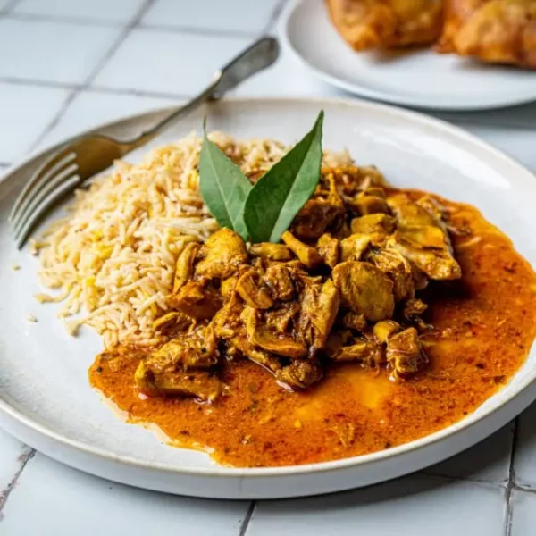 Chicken tikka curry with pilau rice product page | Alvi's Homemade